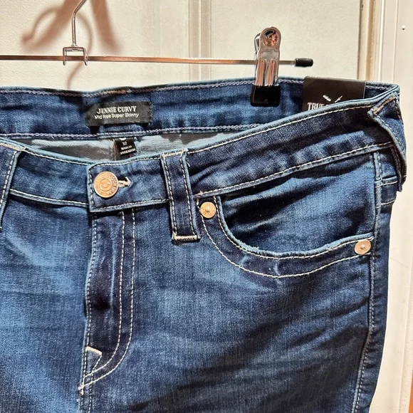 True Religion Blue Skinny Jeans with Tapered Fit NWOT - Picture 2 of 7